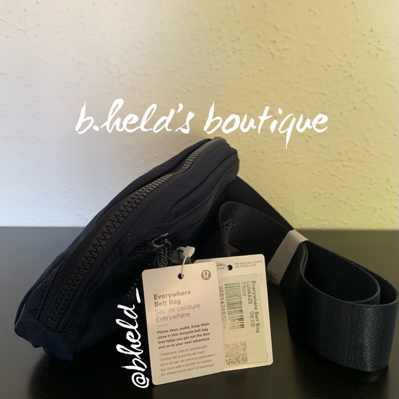 lululemon Everywhere Belt Bag in True Navy Blue with Silver Zipper (1L) New NWT - Picture 2 of 15